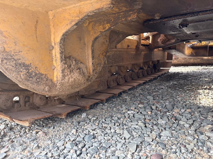 caterpillar-d3c-xl-image-50