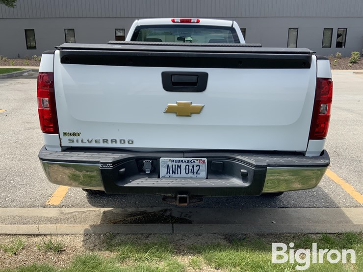 2013-chevrolet-silverado-1500-image-6