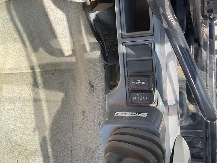 2018-hitachi-zx350-lc-image-14