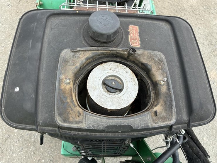 2016-ditch-witch-rt16-image-10