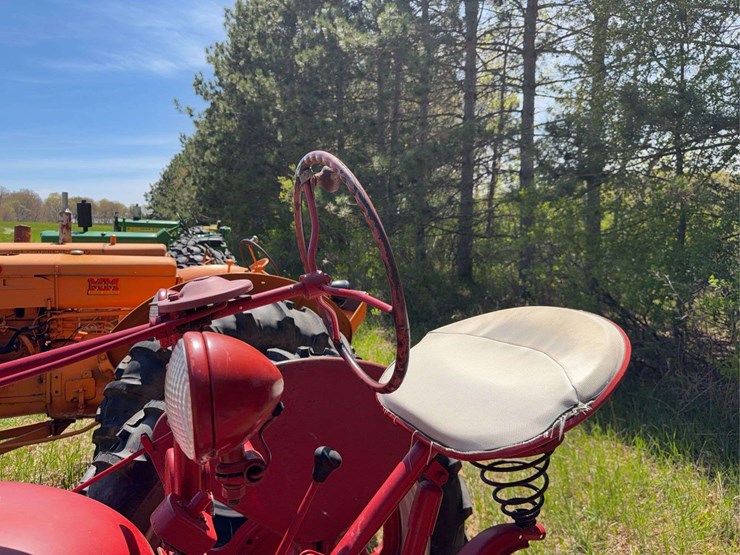 farmall-h-image-27