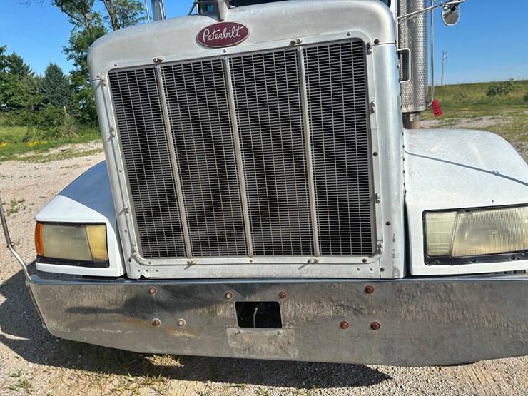 1988-peterbilt-377-image-18