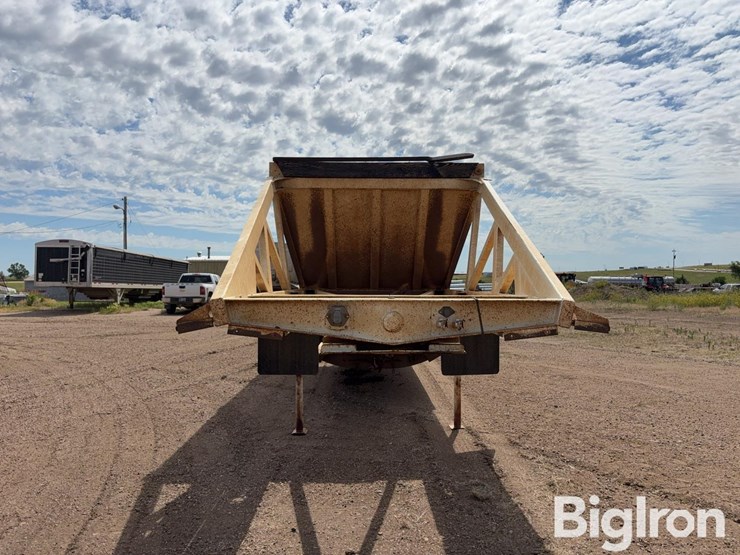 1996-ranch-tri/a-belly-dump-trailer-image-2