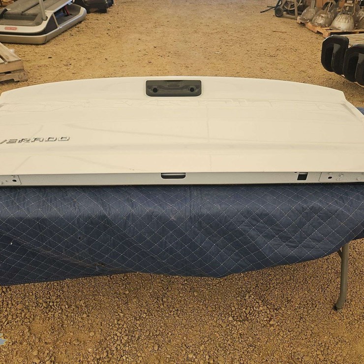 Chevrolet Tailgate 4th Generation