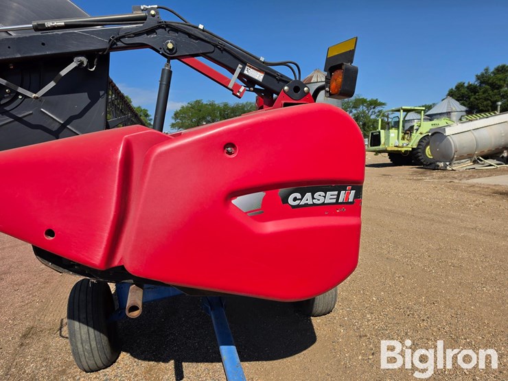 2011-case-ih-3020-image-9