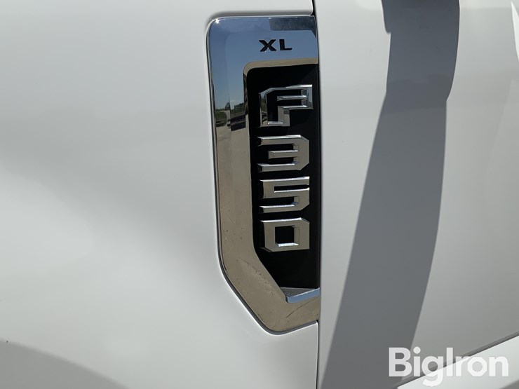 2017-ford-f350-xl-image-17