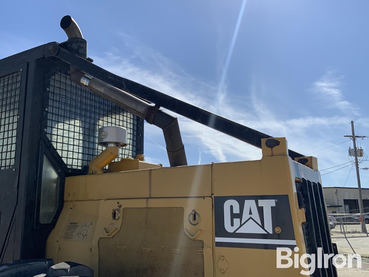 1993-caterpillar-518c-image-17