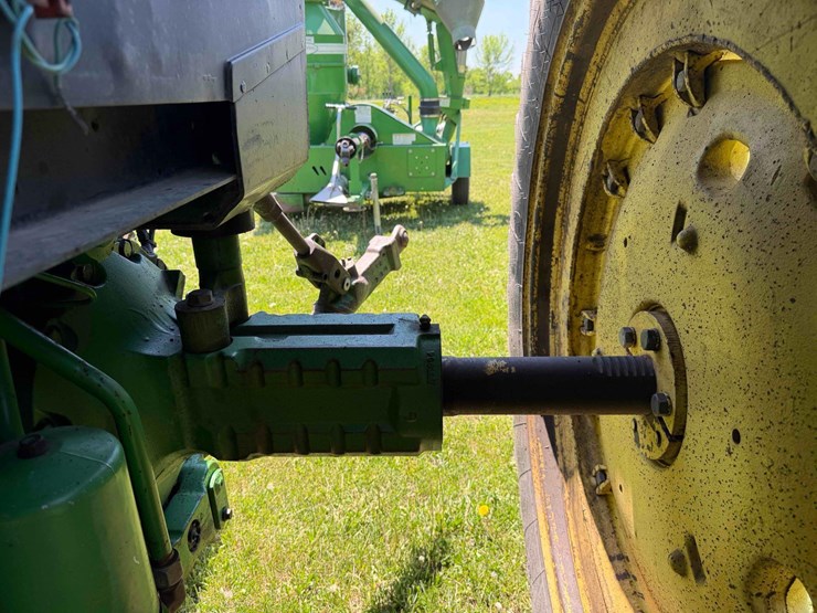 1984-john-deere-4250-image-24