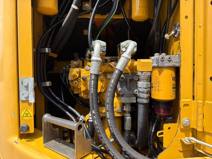 caterpillar-328d-lcr-image-38