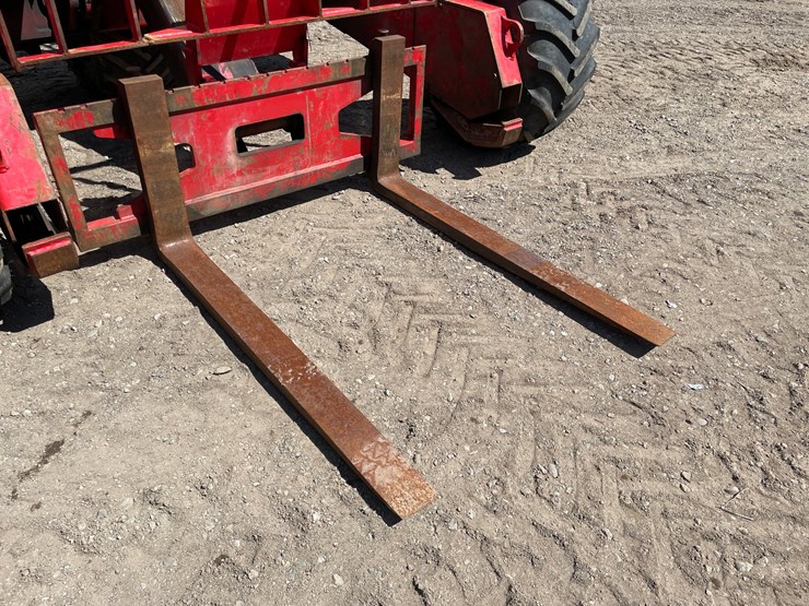 #6053-•-manitou-piggyback-forklift-image-9