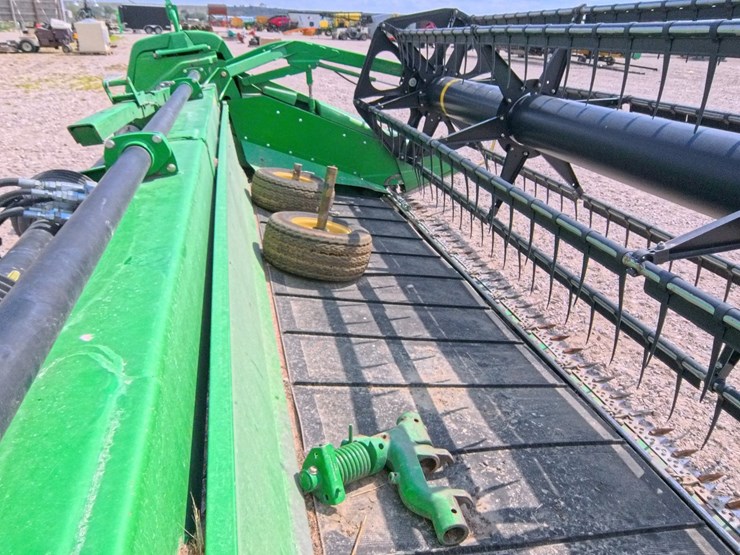 john-deere-635-image-21