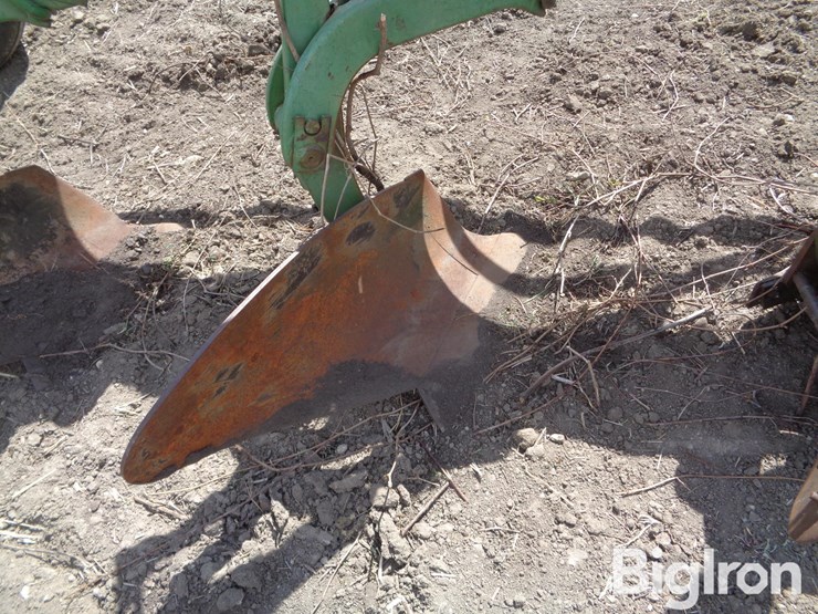 john-deere-2500-image-16