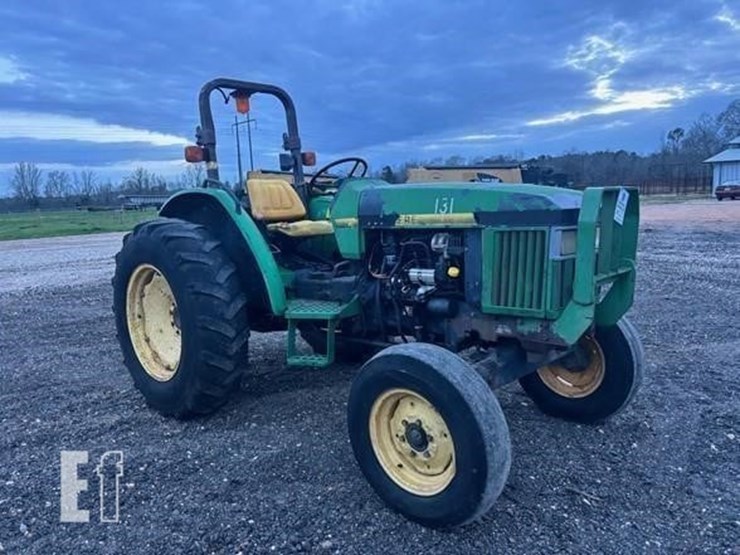 1994-john-deere-5200-image-3
