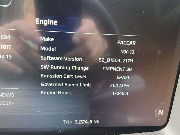 2022-kenworth-t680-image-22