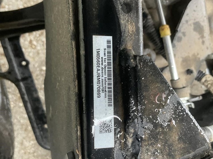 john-deere-gator-xuv-560e-image-13