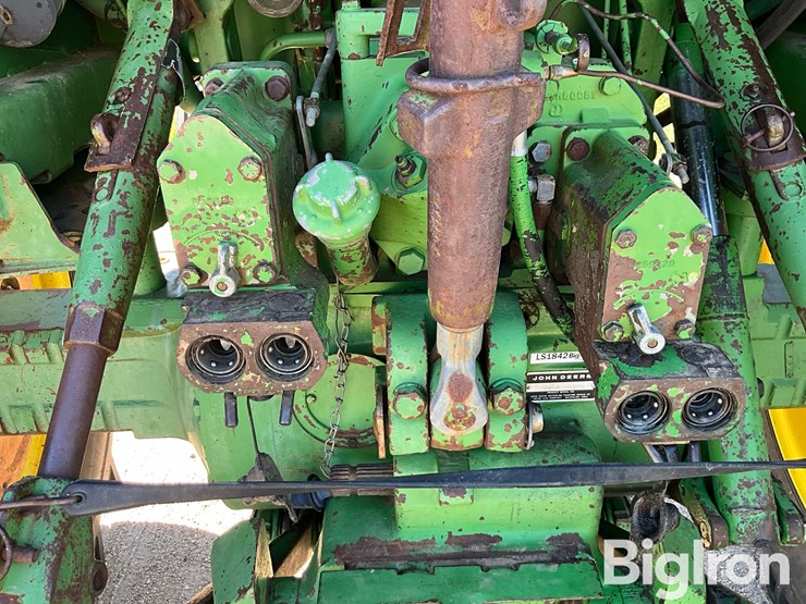 1980-john-deere-4440-image-16
