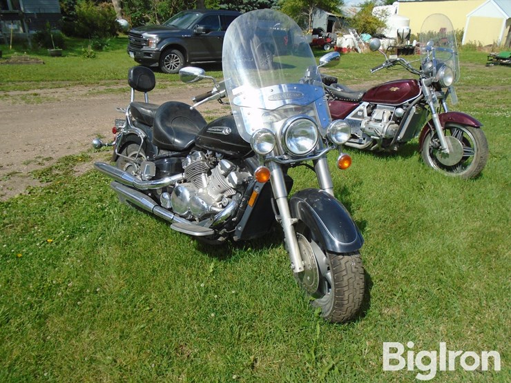 2000-yamaha-royal-star-motorcycle-image-3