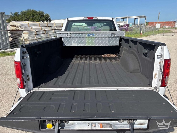 2016-ford-f150-image-22