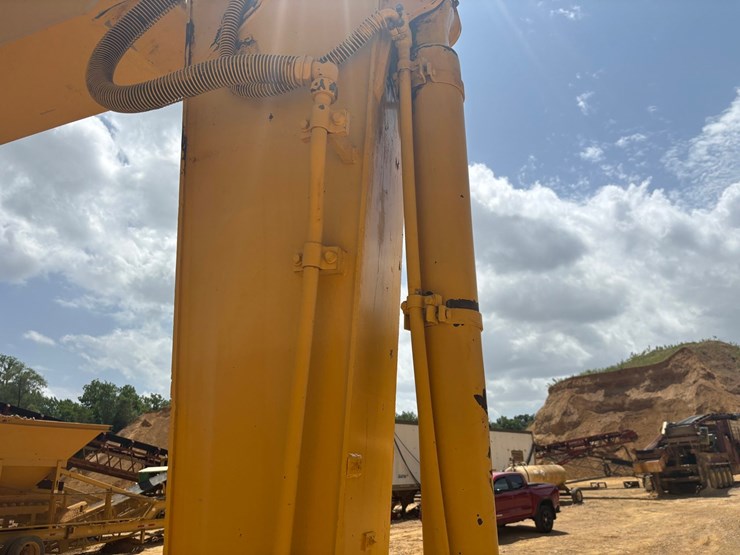 komatsu-pc200-lc-6le-image-56