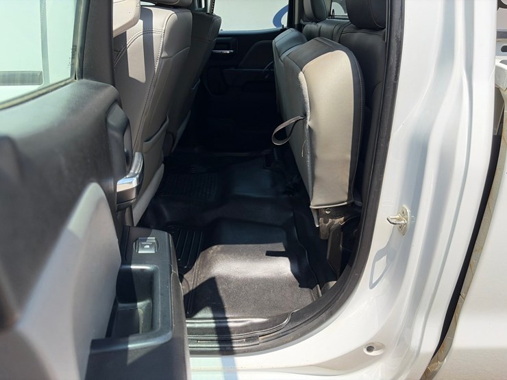 2016-chevrolet-silverado-1500-image-15