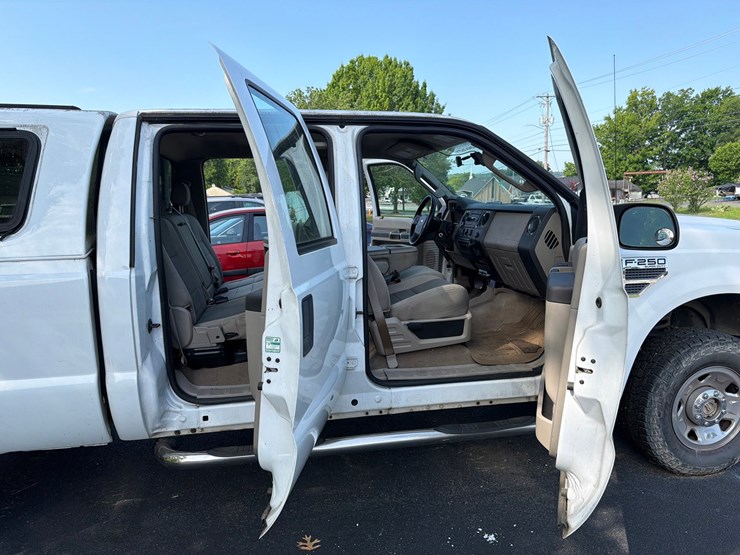 2008-ford-f250-xlt-image-31