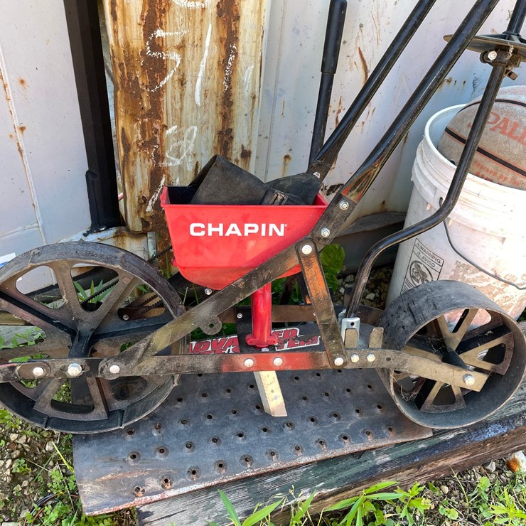#7150 • Chapin Single Row Planter