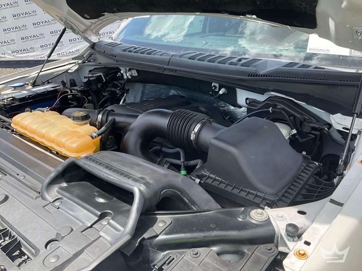 2016-ford-f150-image-10