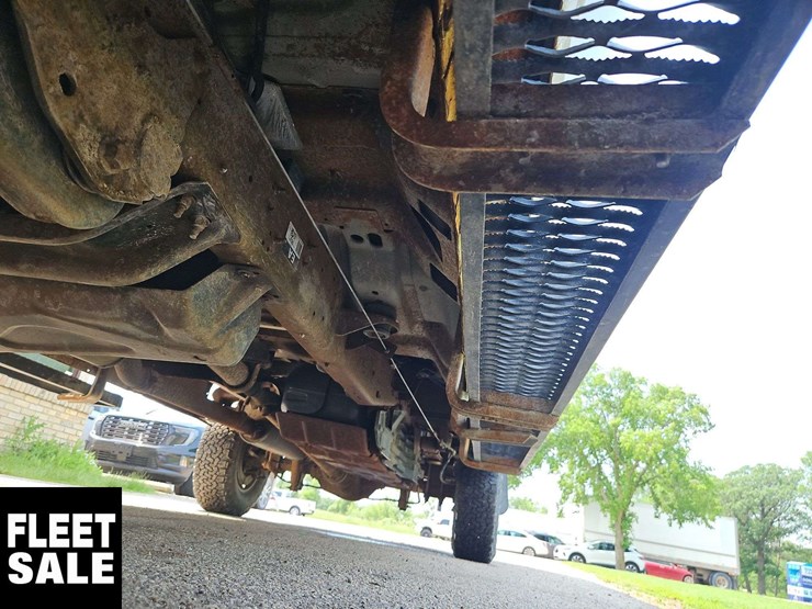 2015-ford-f350-image-29