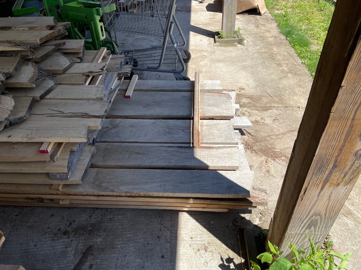 #7169-•-assortment-of-rough-saw-lumber-image-3