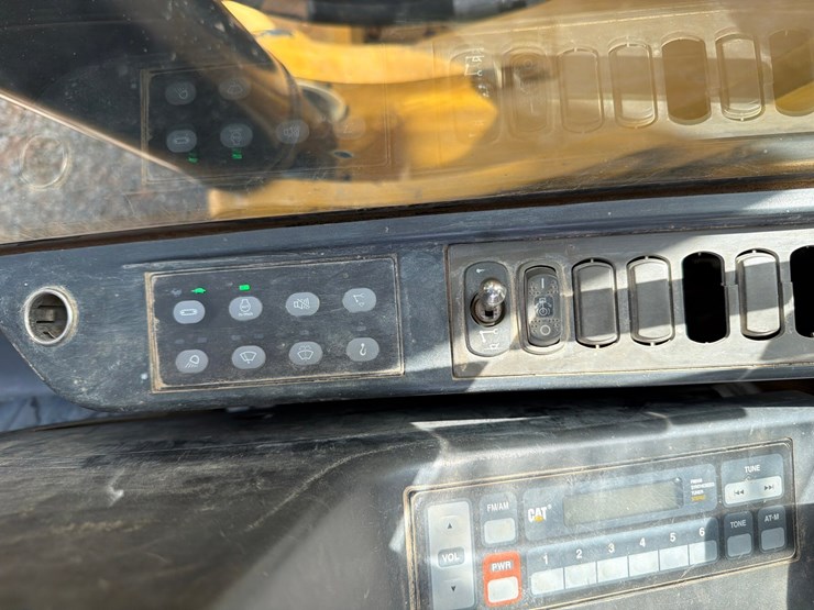caterpillar-328d-lcr-image-77