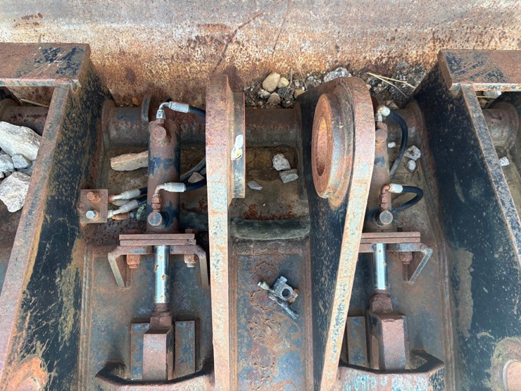 new-holland-lw170-image-84