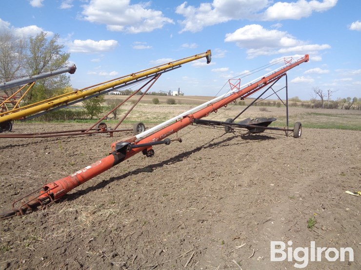 brandt-862-62'-auger-image-1