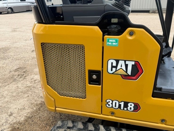 caterpillar-301.8-image-60