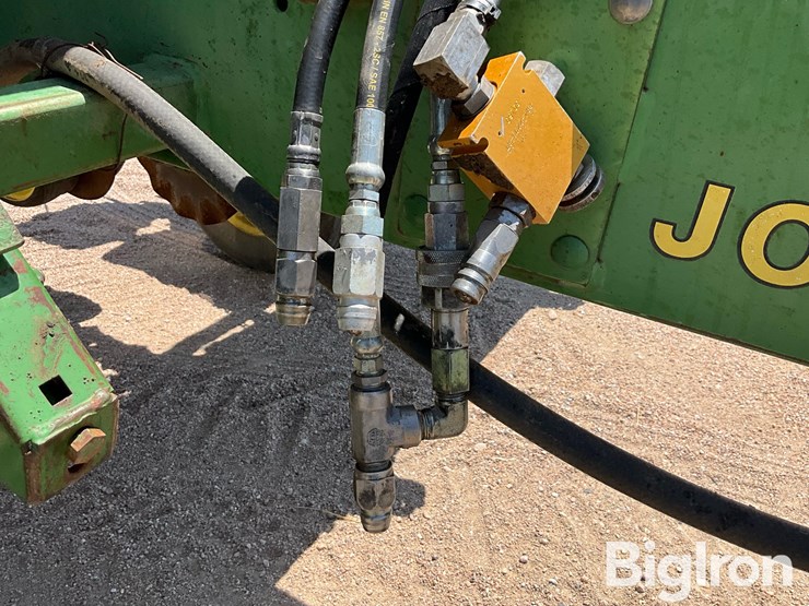 john-deere-7200-image-12