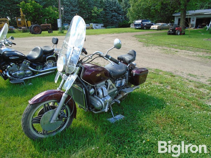 1980-honda-gold-wing-1100-motorcycle-image-1
