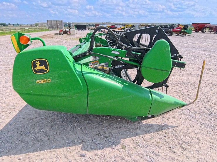 john-deere-635-image-5
