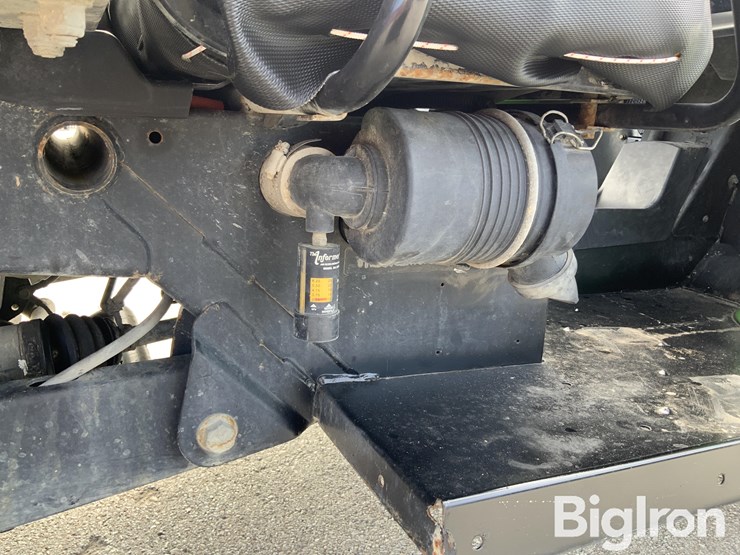 2020-john-deere-2020-image-18