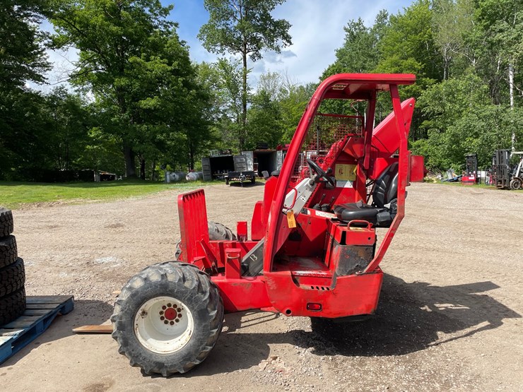 #6052-•-manitou-piggyback-forklift-image-2