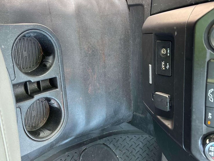 2015-ford-f150-image-19