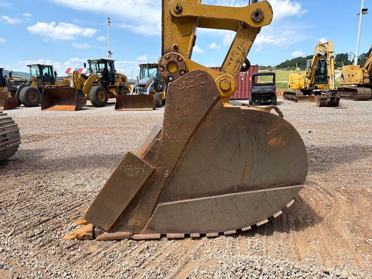 caterpillar-336el-image-15