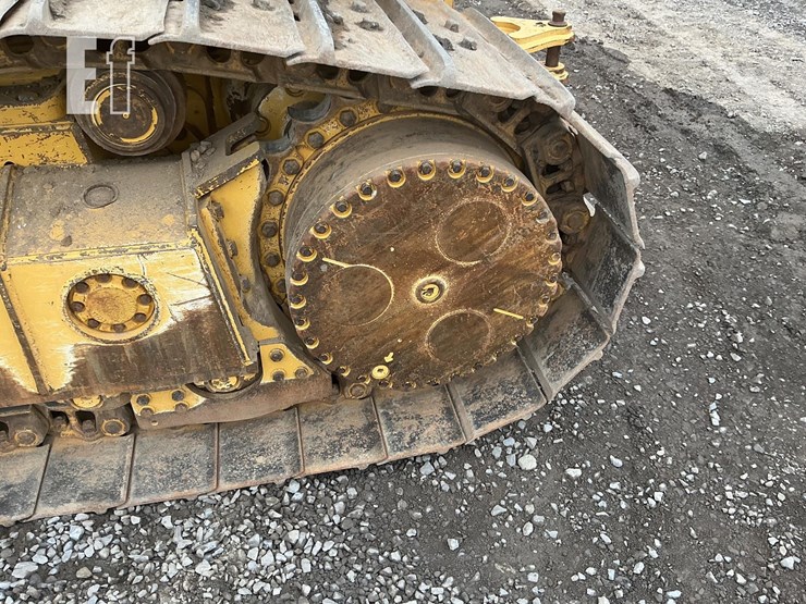 2014-deere-750k-xlt-image-9