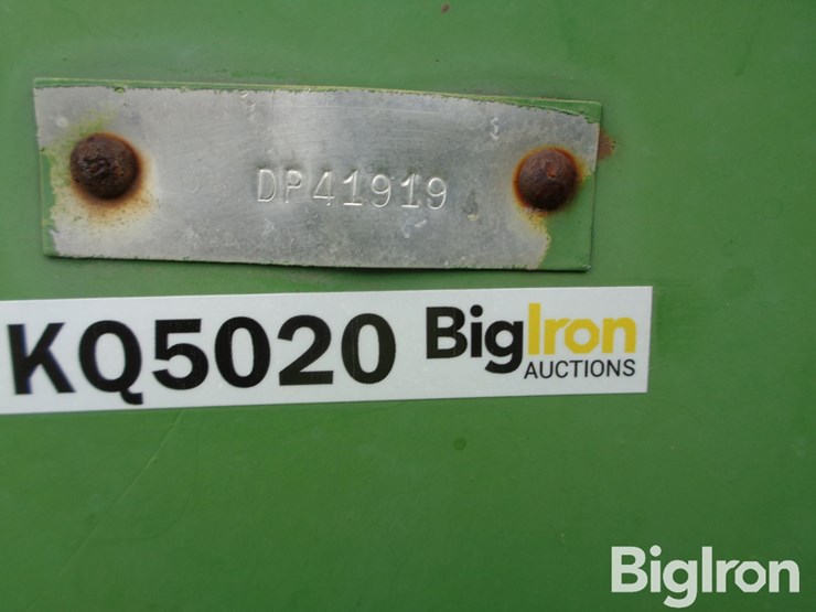 john-deere-212-image-19