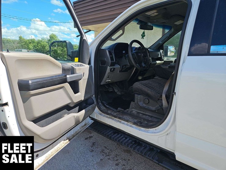 2018-ford-f150-image-16