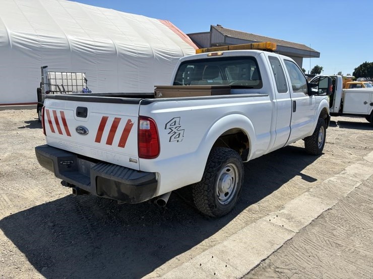 2011-ford-f250-image-3