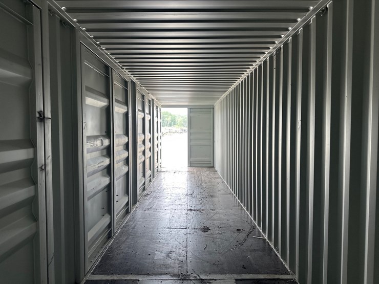 #5084-•-40'-(5)-door-shipping-container-image-11