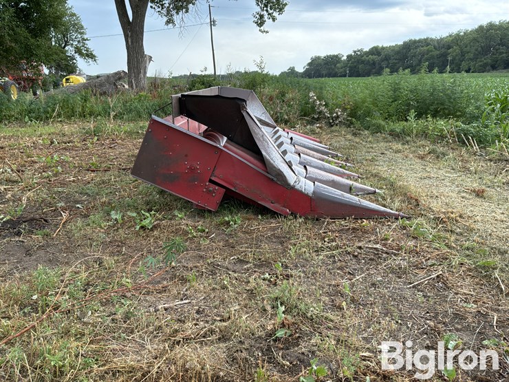 1992-case-ih-1064-image-4