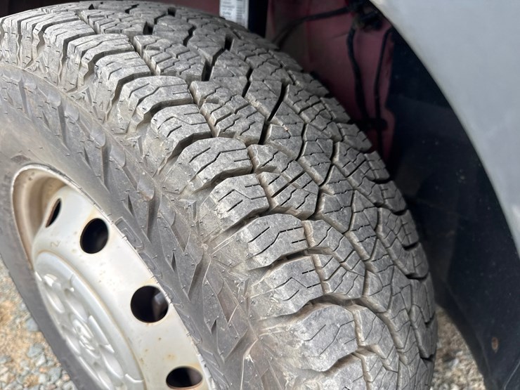 2015-dodge-ram-van-image-91