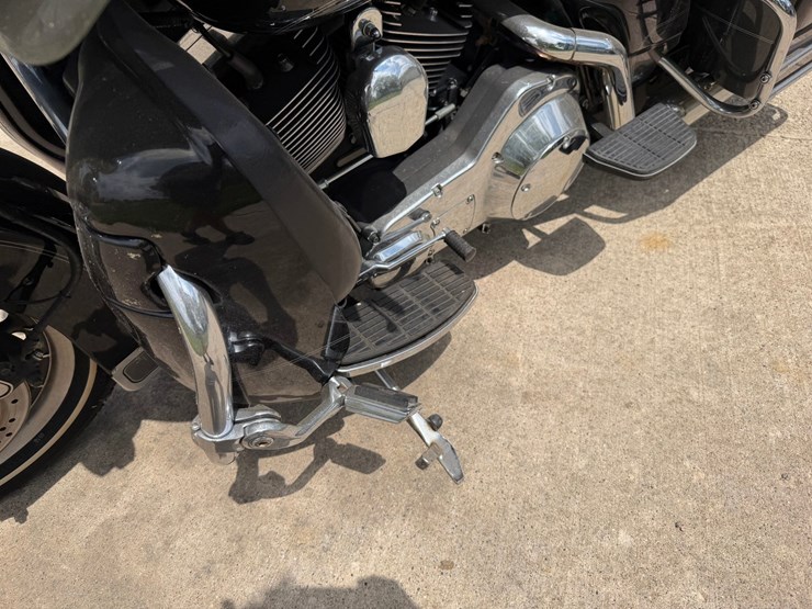 #1489-•-2004-harley-davidson-electra-glide-ultra-classic-flhtcui-image-11