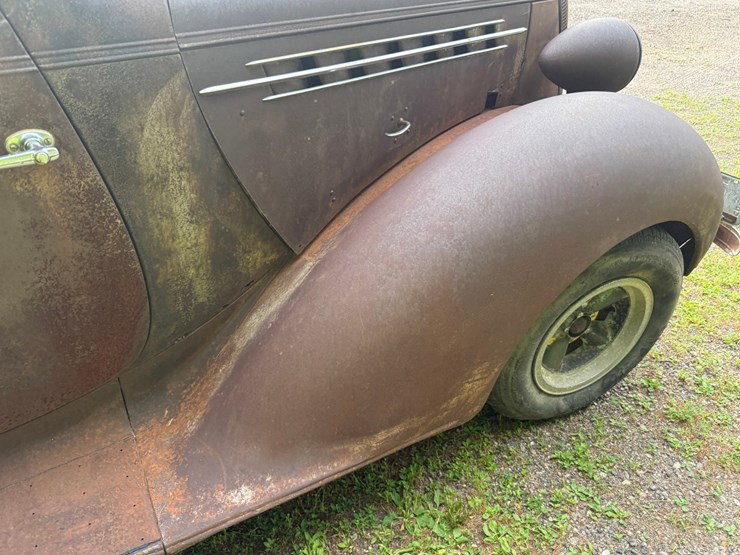 #1369-•-1936-terraplane-car-image-31