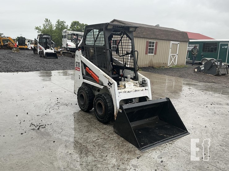 2013-bobcat-s70-image-6
